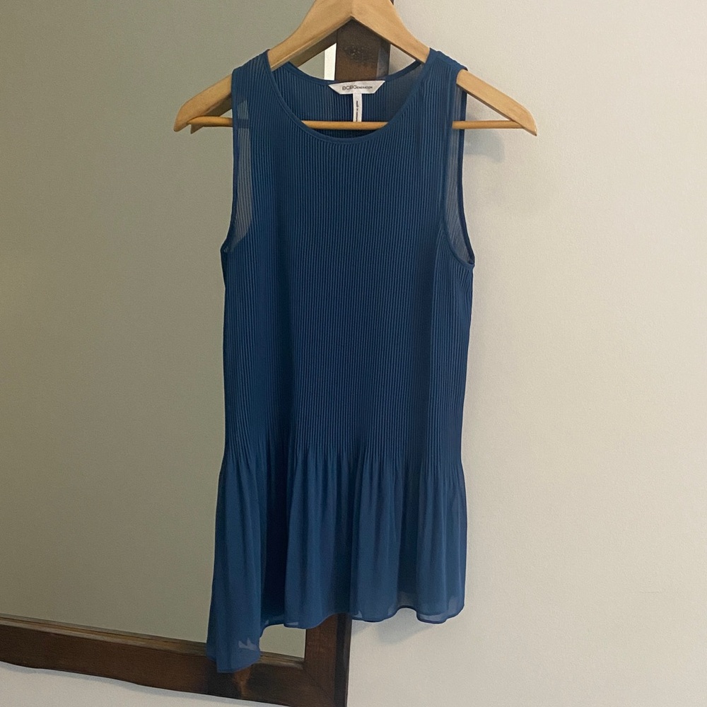 BCBGeneration Sheer Blue Sleeveless Flowy Asymmetrical Pleated Classy Top